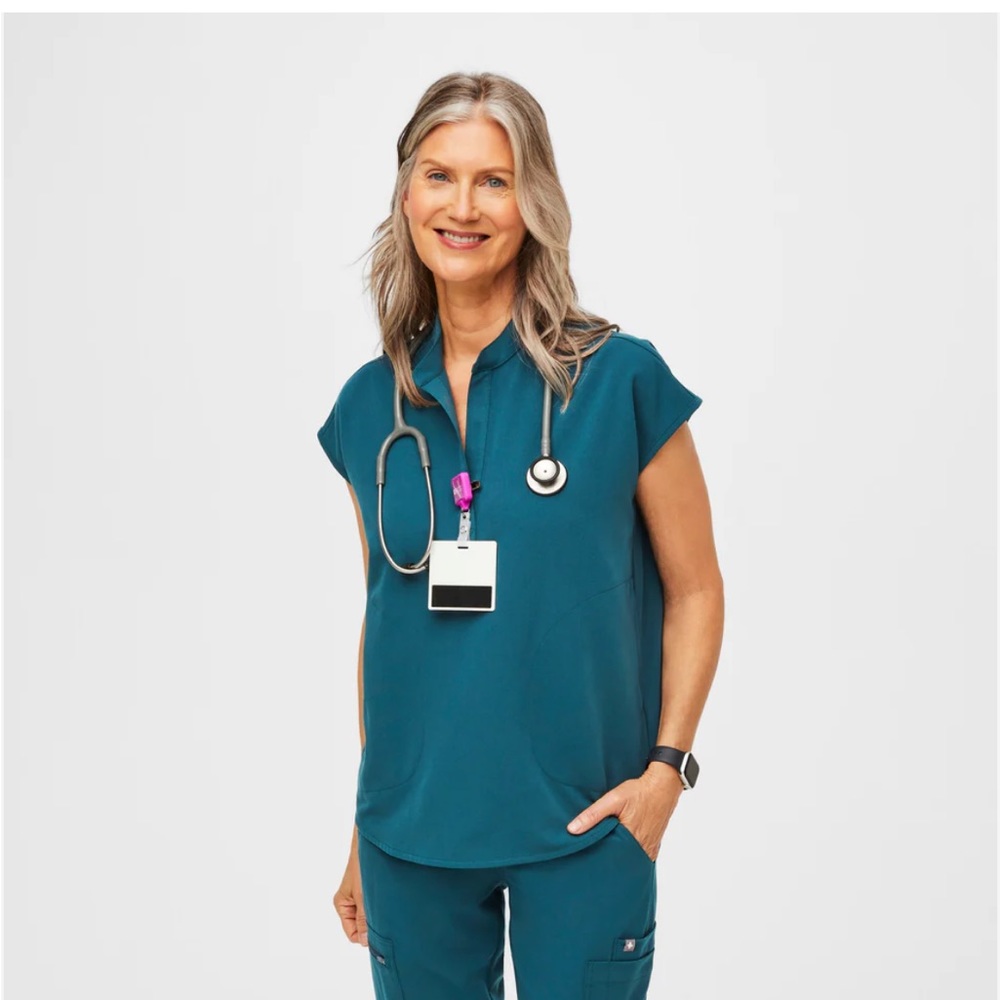 COPY - Rafaela™ Oversized Scrub Top